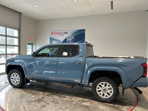 New 2026 Toyota Tacoma SR5 image 4