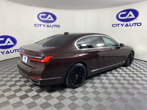 Used 2020 BMW 740i RWD image 3