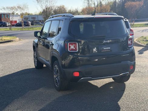 Used 2017 Jeep Renegade Limited AWD/4WD image 6