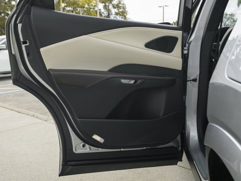 Used 2024 Lexus RX 350 FWD w/ Technology Package image 33