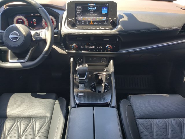 Used 2023 Nissan Rogue Platinum w/ Platinum Premium Package FWD image 15
