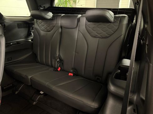 Used 2022 Hyundai Palisade Calligraphy image 35