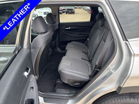 Used 2023 Hyundai Santa Fe SEL image 6