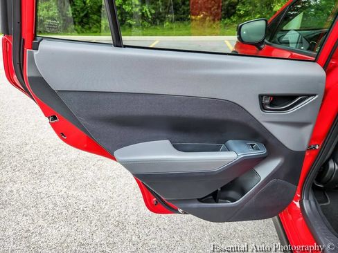 Certified 2024 Subaru Crosstrek 2.0i Premium w/ Crosstrek Mirror Package AWD/4WD image 24