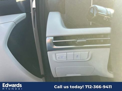 New 2025 Hyundai Tucson SE image 19