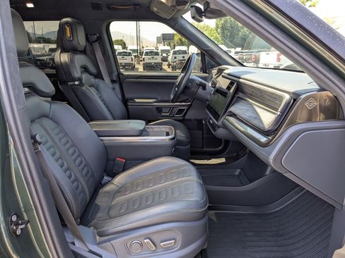 Used 2022 Rivian R1T Adventure AWD/4WD image 31