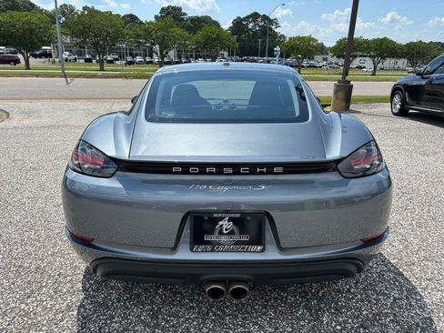 Used 2025 Porsche 718 Cayman S w/ Premium Package RWD image 7