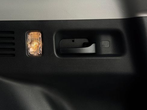 Used 2019 Honda CR-V EX image 28