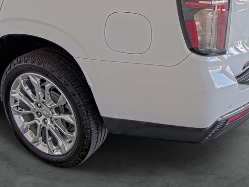 Certified 2023 Chevrolet Tahoe LT AWD/4WD image 9