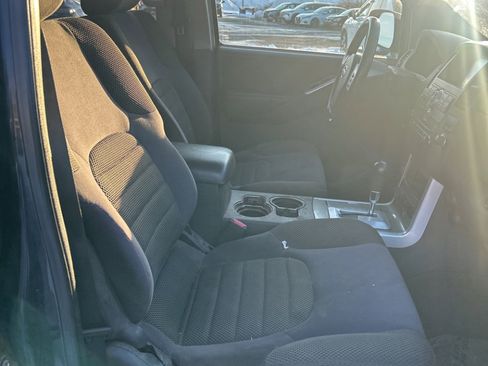 Used 2008 Nissan Pathfinder SE w/ Premium Pkg image 13
