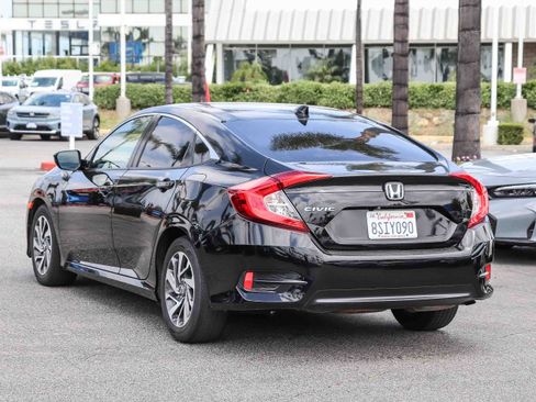Certified 2017 Honda Civic EX image 13
