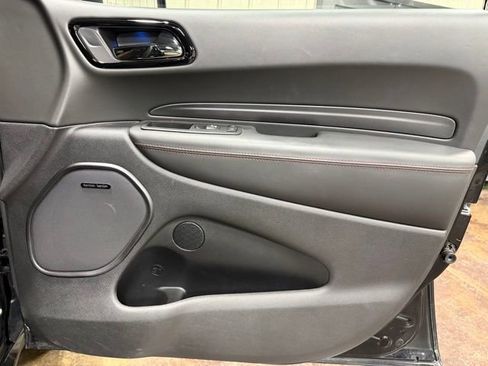 Used 2025 Dodge Durango GT AWD/4WD image 31