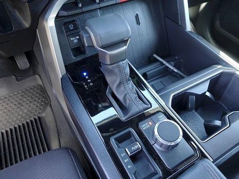 Certified 2025 Toyota Tundra SR5 AWD/4WD image 20