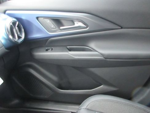 New 2026 Chevrolet Equinox EV LT AWD/4WD image 31