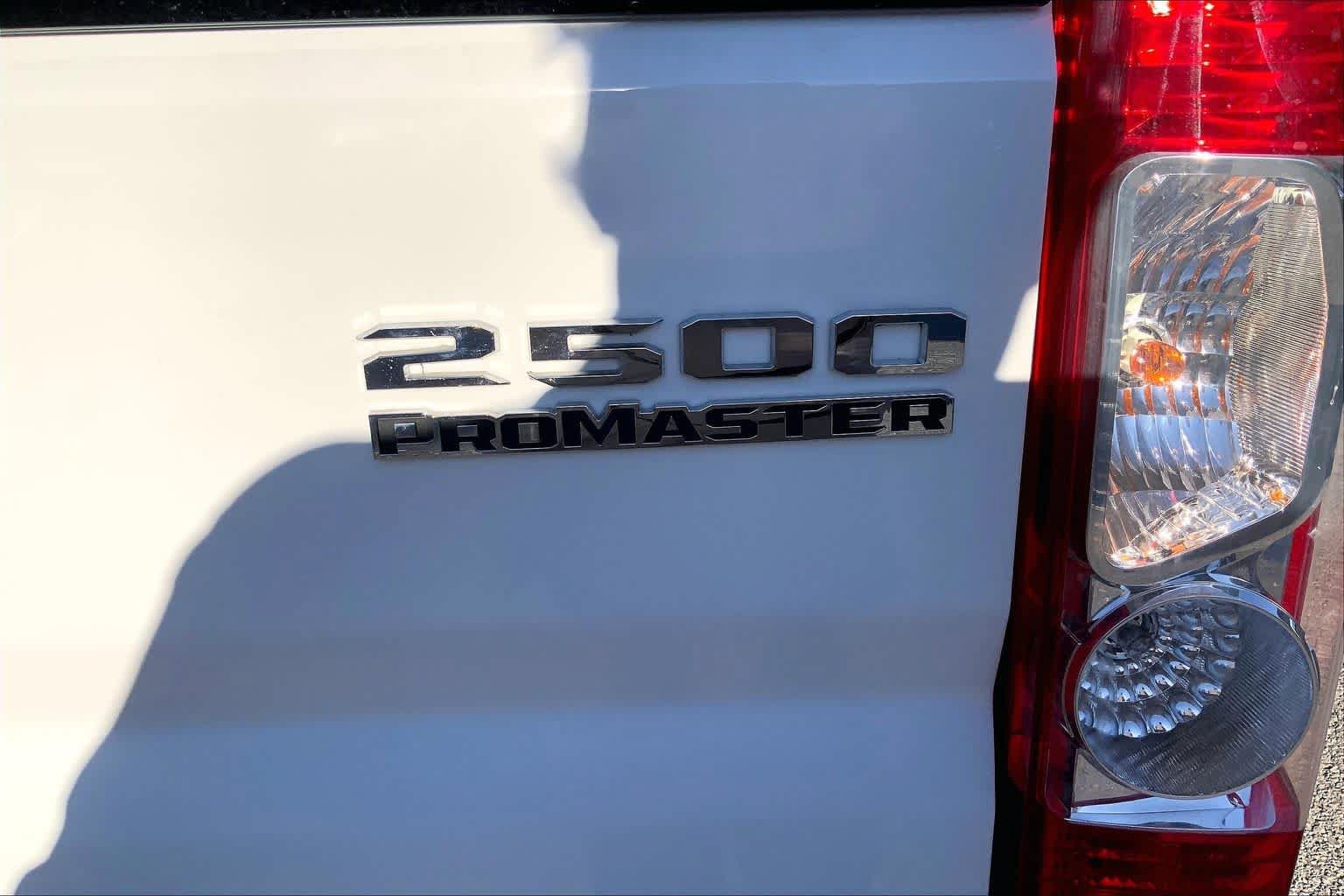 Used 2025 RAM ProMaster 2500 w/ U-Haul Equipment Group FWD image 10
