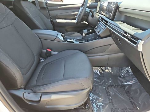 Used 2026 Hyundai Tucson SE FWD image 20