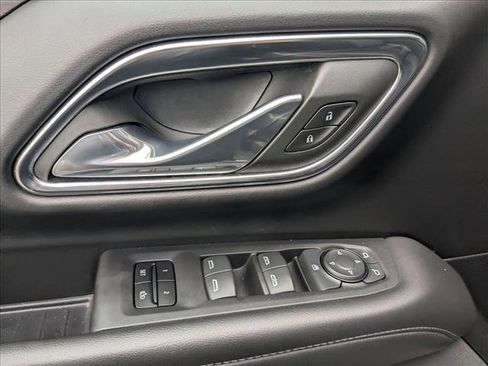 Used 2023 Chevrolet Tahoe Z71 image 10