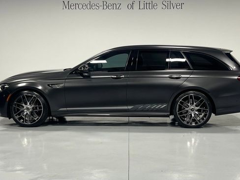 Used 2023 Mercedes-Benz E 63 AMG S image 2