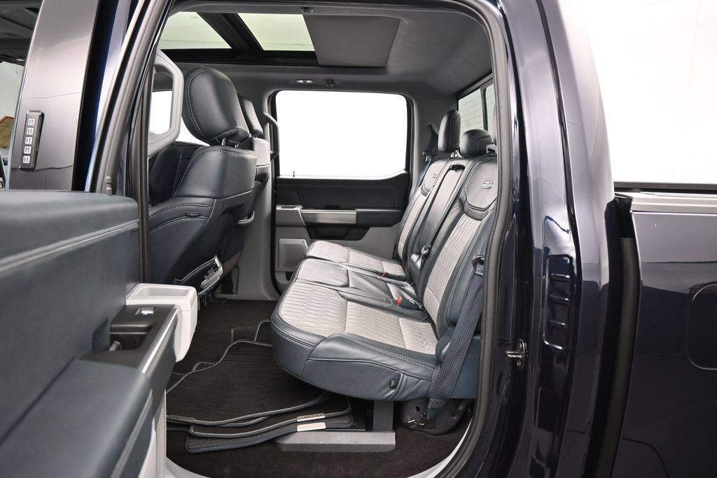 Used 2021 Ford F150 Limited RWD image 32