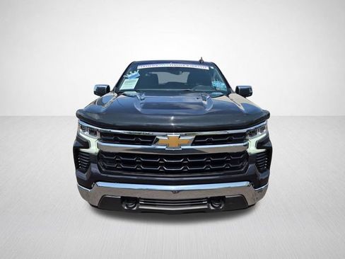 Used 2023 Chevrolet Silverado 1500 LT AWD/4WD image 5