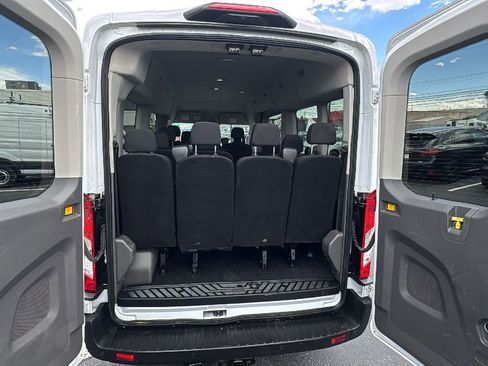 Used 2022 Ford Transit 350 XLT RWD image 13