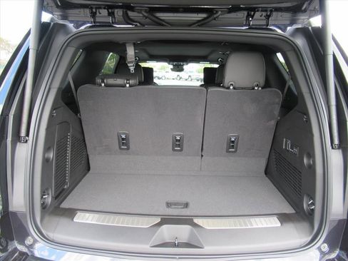 New 2026 Chevrolet Tahoe High Country AWD/4WD image 34