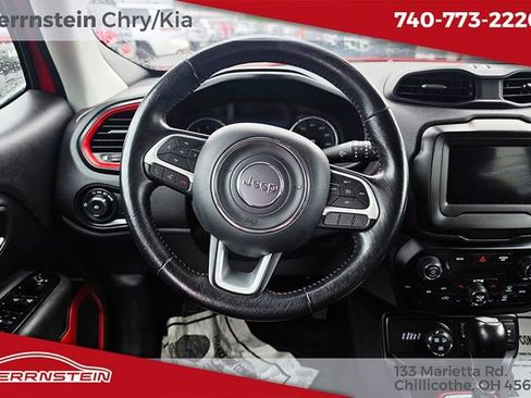 Used 2020 Jeep Renegade Trailhawk w/ Cold Weather Group AWD/4WD image 7