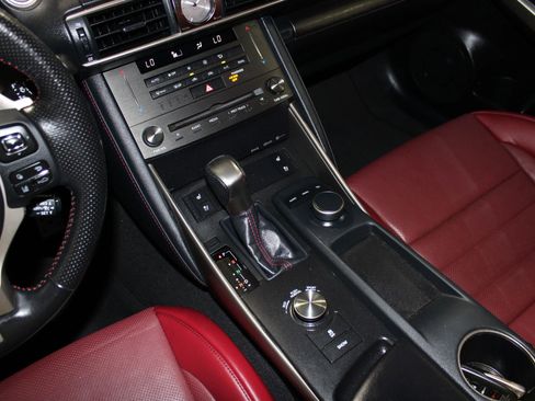 Used 2019 Lexus IS 300 F Sport w/ F Sport Package image 20