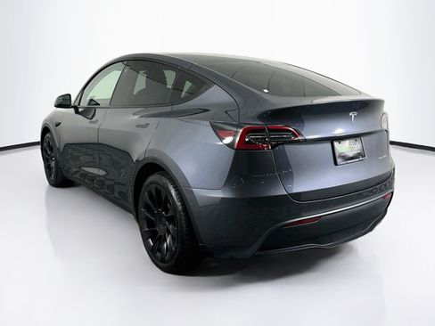 Used 2021 Tesla Model Y Long Range AWD/4WD image 5
