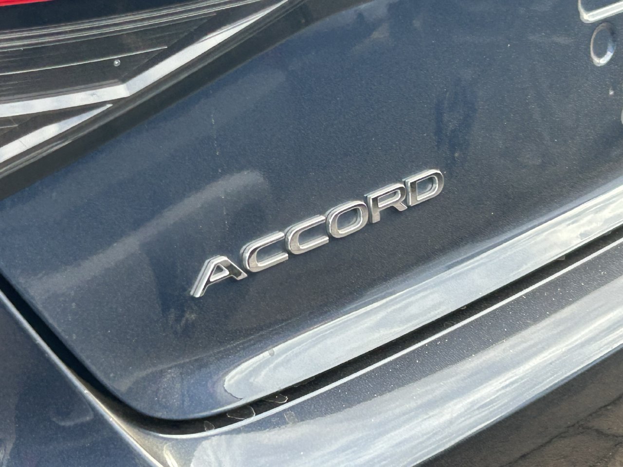 Used 2024 Honda Accord EX image 11