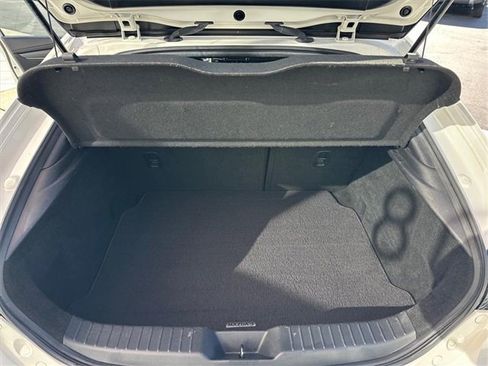 Used 2022 MAZDA MAZDA3 s image 25