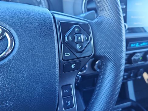 Used 2023 Toyota Tacoma TRD Off-Road image 20