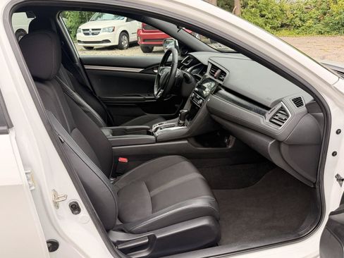 Used 2019 Honda Civic Sport image 21