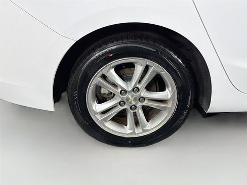 Used 2016 Chevrolet Cruze LT FWD image 31