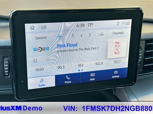 Certified 2022 Ford Explorer XLT image 28