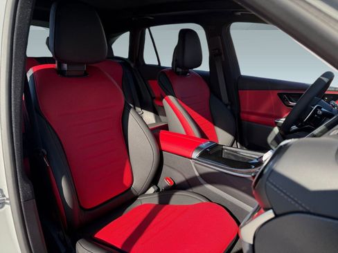 New 2026 Mercedes-Benz GLC 43 AMG 4MATIC image 21