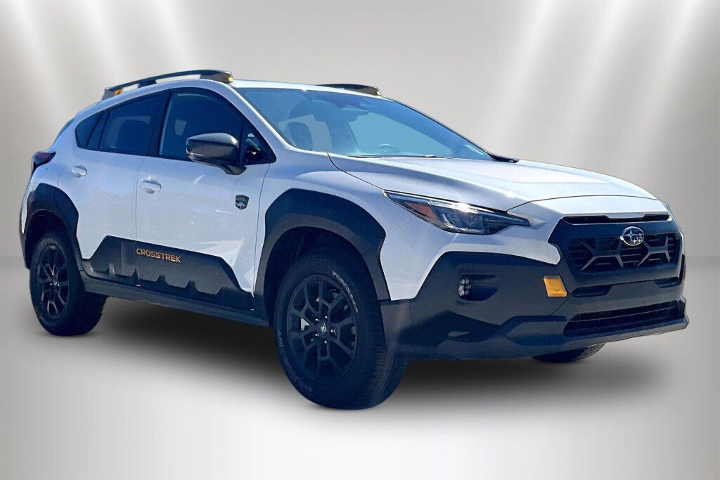 New 2026 Subaru Crosstrek 2.5i Wilderness w/ Crosstrek Mirror Package AWD/4WD image 1