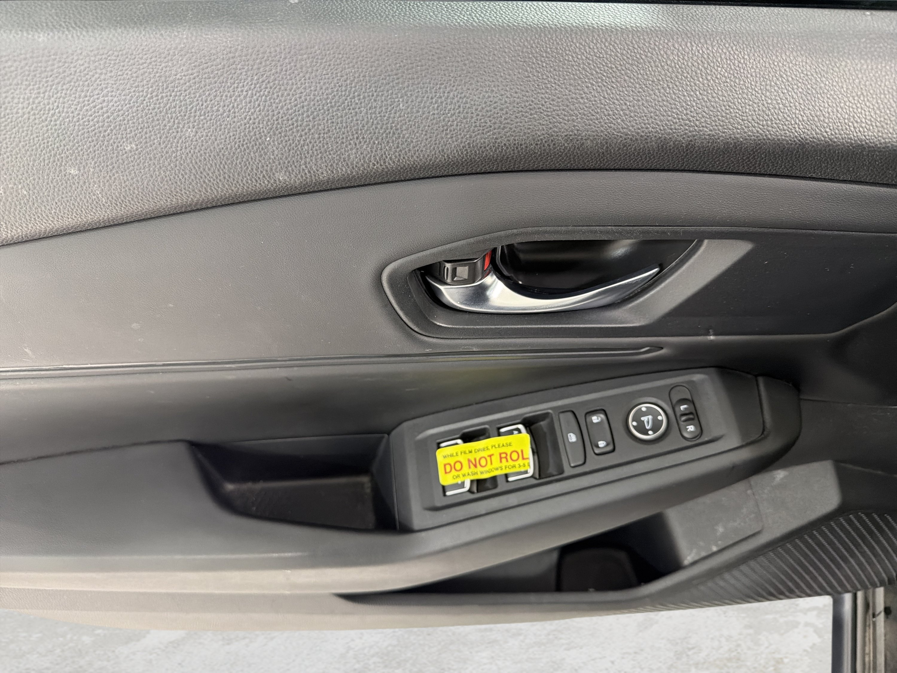 Used 2023 Honda Accord EX image 14