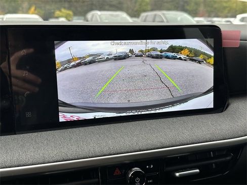 New 2026 Nissan Kicks S image 23