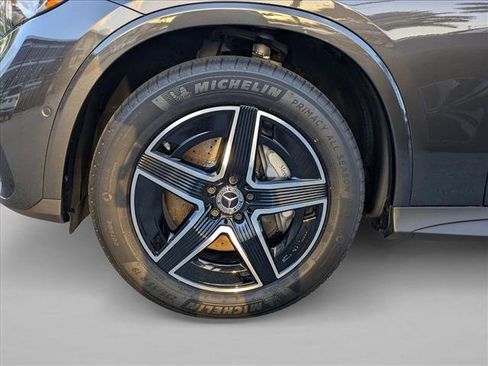 Used 2026 Mercedes-Benz GLC 300 4MATIC image 25