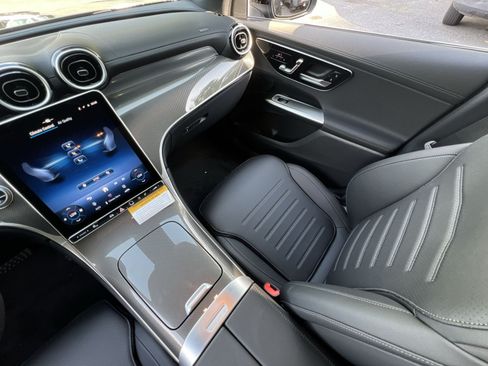 New 2026 Mercedes-Benz GLC 300 4MATIC image 14