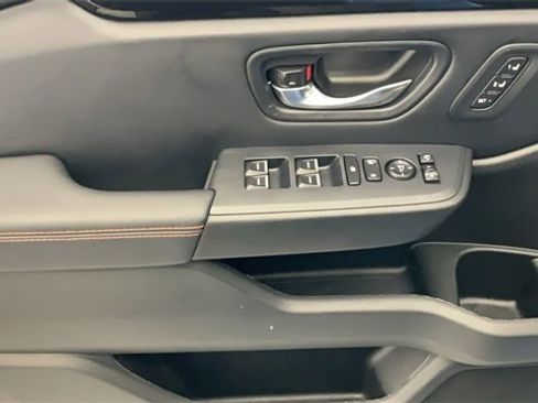 Certified 2023 Honda Pilot TrailSport image 17