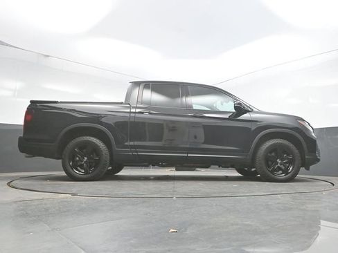 Used 2023 Honda Ridgeline Black Edition image 39
