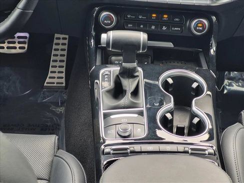 Used 2023 Kia Stinger GT-Line w/ Sun & Sound Package RWD image 15