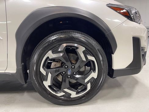 Used 2022 Subaru Crosstrek 2.5i Limited w/ Moonroof Package 2 AWD/4WD image 16
