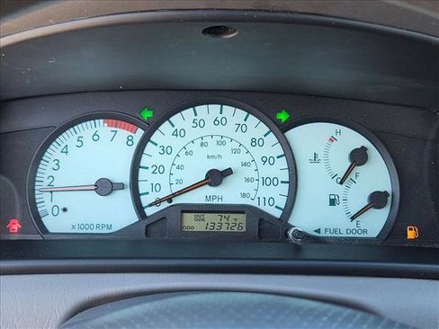 Used 2004 Toyota Corolla LE image 10