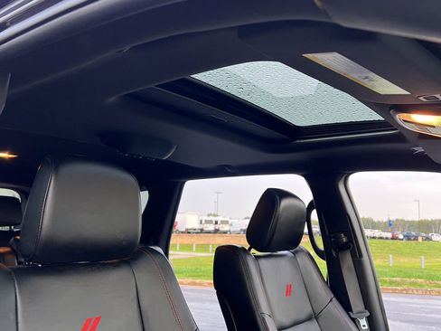 Used 2024 Dodge Durango GT image 31