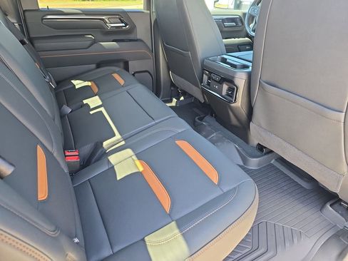 New 2026 GMC Sierra 2500 AT4 w/ AT4 Premium Plus Package image 11