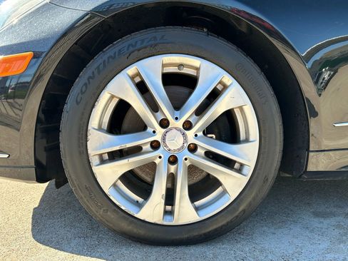 Used 2010 Mercedes-Benz E 350 Coupe image 22