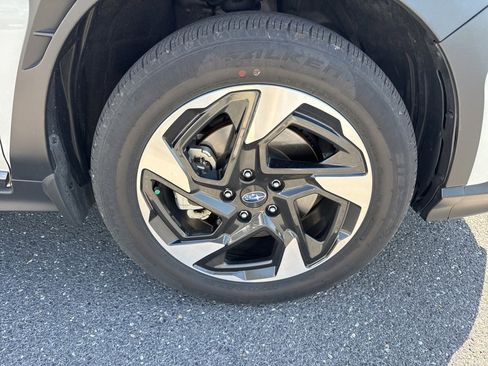 Certified 2024 Subaru Crosstrek 2.5i Limited image 10
